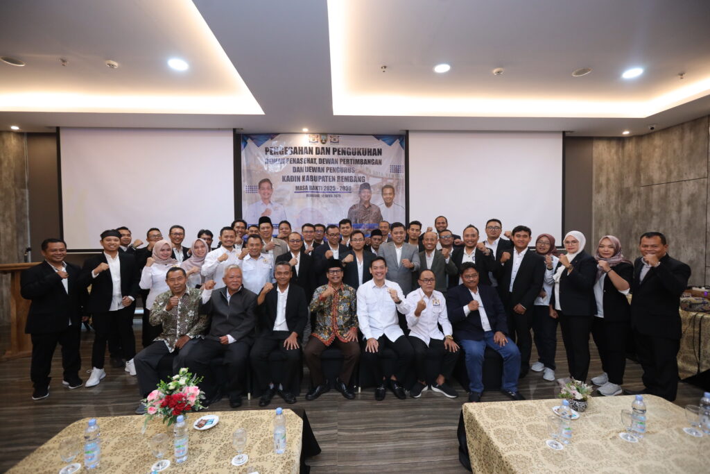 Pengukuhan Pengurus KADIN Rembang